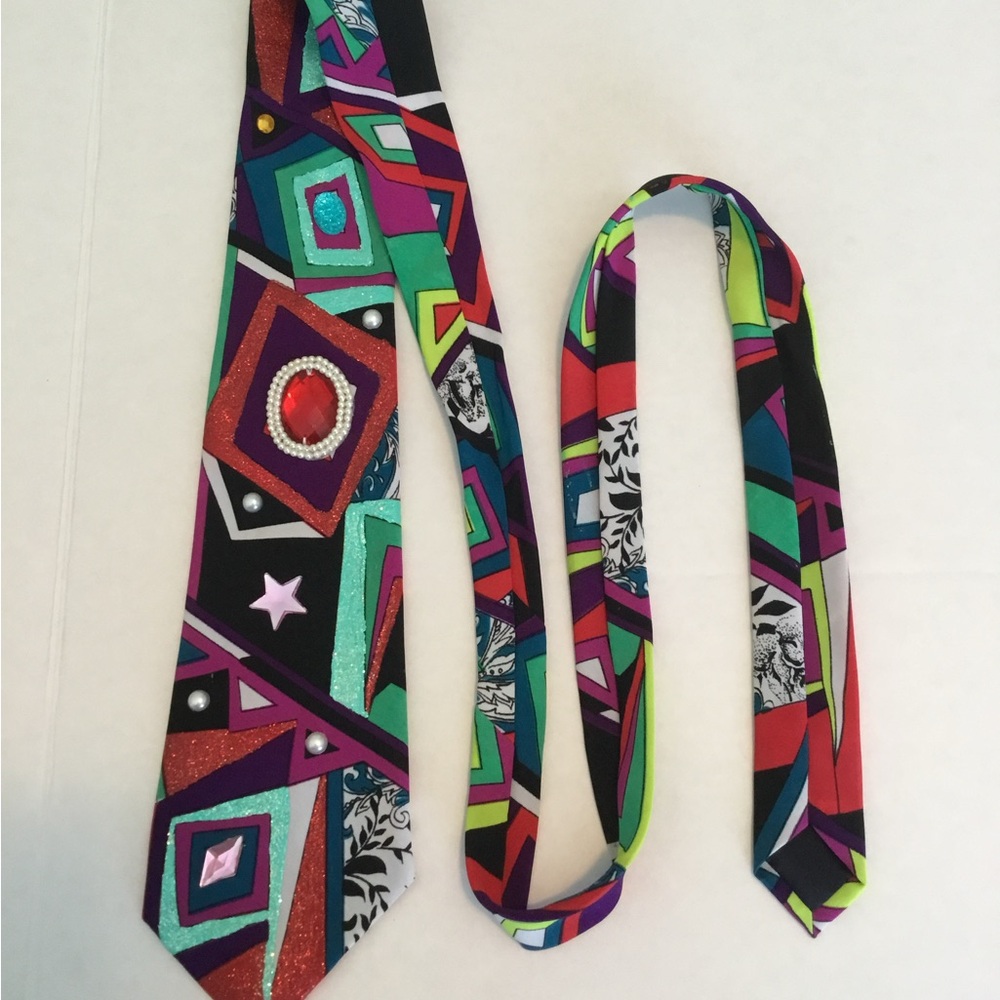 Multicolor Geometric Pattern Tie - Picture 12 of 14